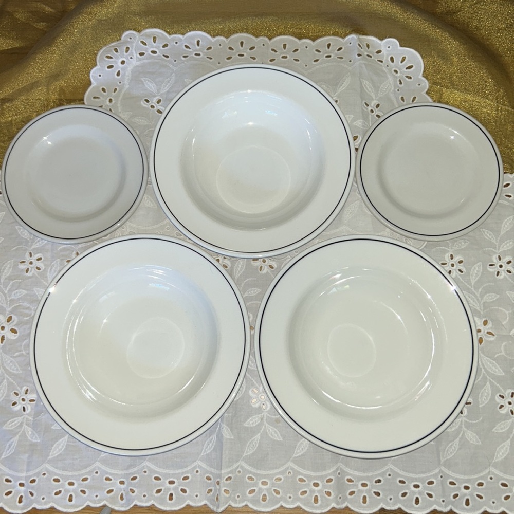 Royal Doulton White Blue Ring England Rimmed Soup Bowl (Bread Plates *free w/3)